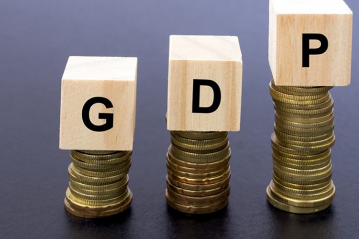 IMF dự báo nền kinh tế VN sẽ mở rộng 6,5 phần trăm vào năm 2021